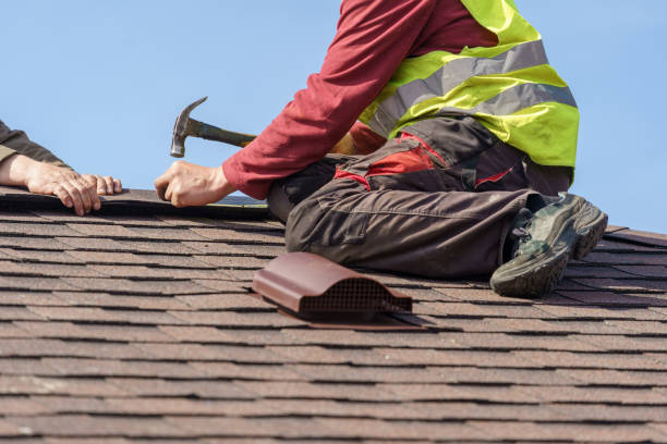 Best Flat Roof Repair Services  in Sturtevant, WI